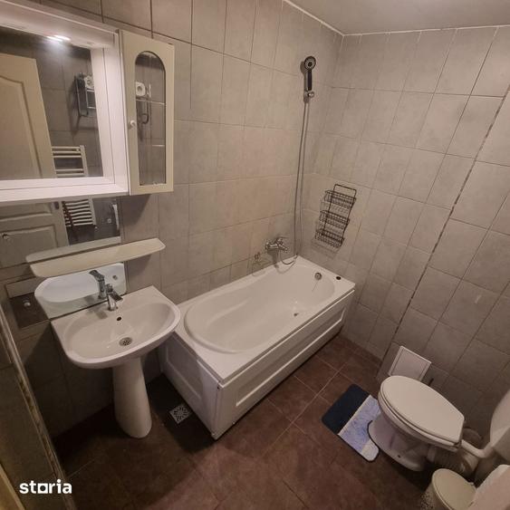 Garsonieră decomandată în Zorilor