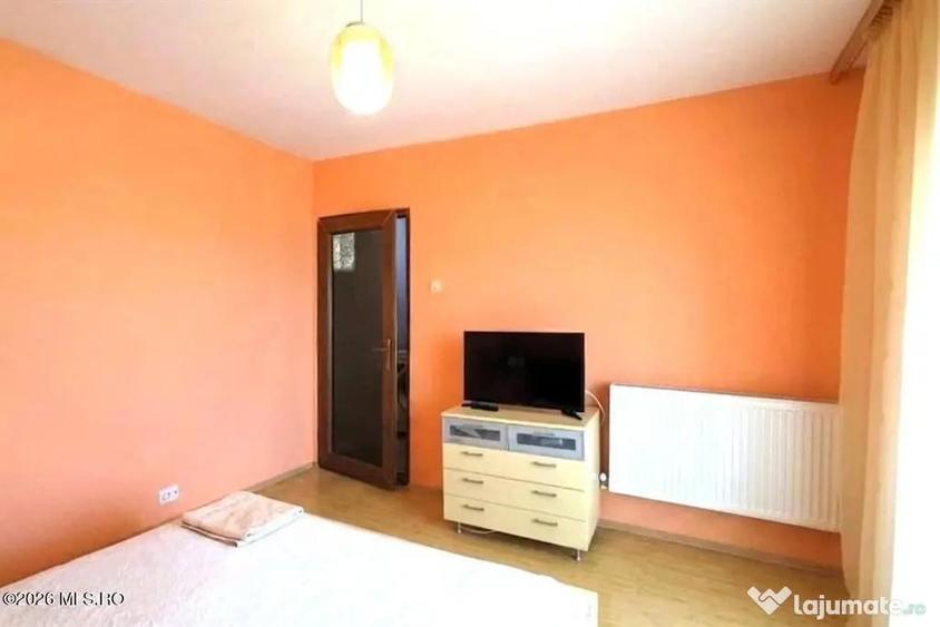 Apartament cu 2 camere decomandat în Far