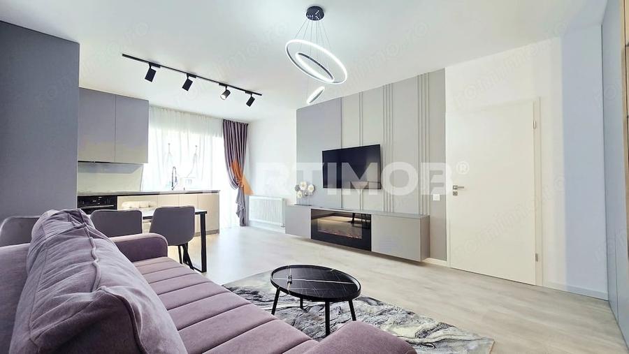 Apartament cu 2 camere decomandat în Tractorul