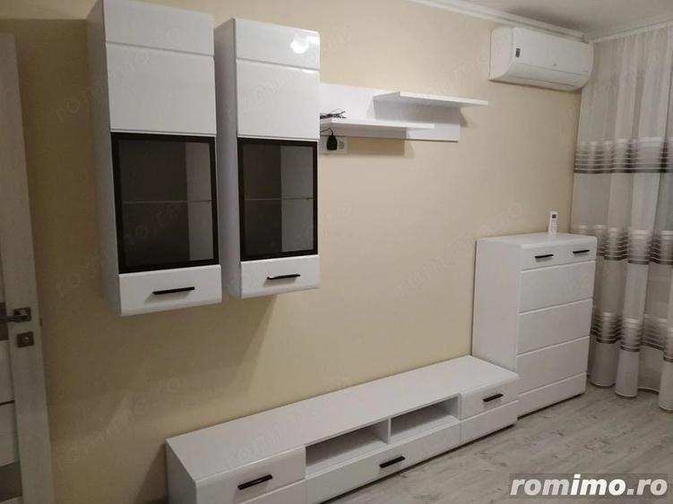 Apartament cu 2 camere decomandat în Universitate