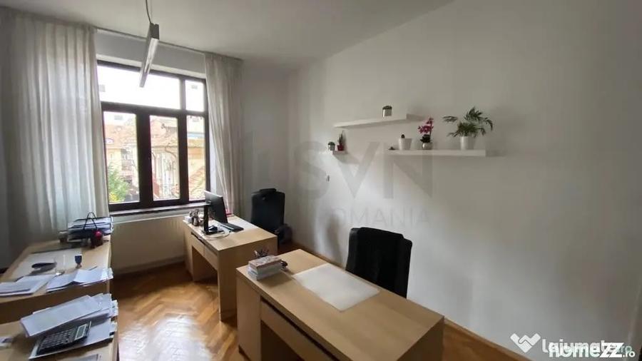 Apartament cu 7 camere semidecomandat în Dorobanți