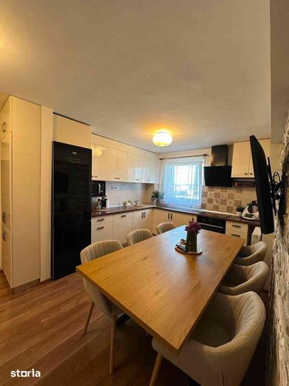 Apartament cu 3 camere decomandat în Dacia