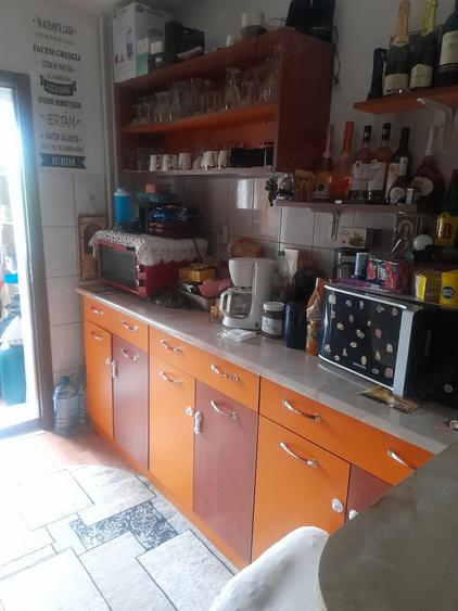 Apartament cu 2 camere decomandat în Sărari