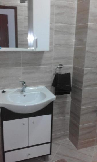 Apartament cu 2 camere semidecomandat în Dosu Bricii