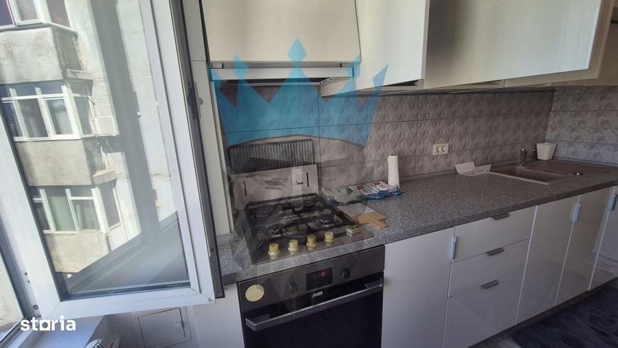 Apartament cu 3 camere în Alexandru Obregia