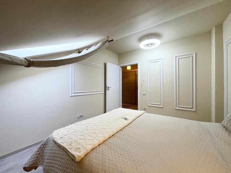 Apartament cu 2 camere semidecomandat, mobilat în Soarelui