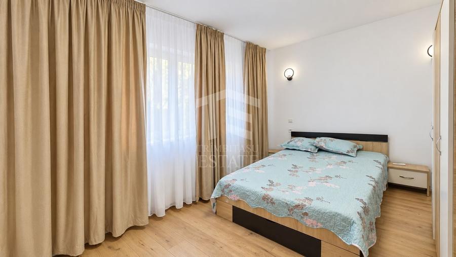 Apartament cu 2 camere decomandat, mobilat în Central