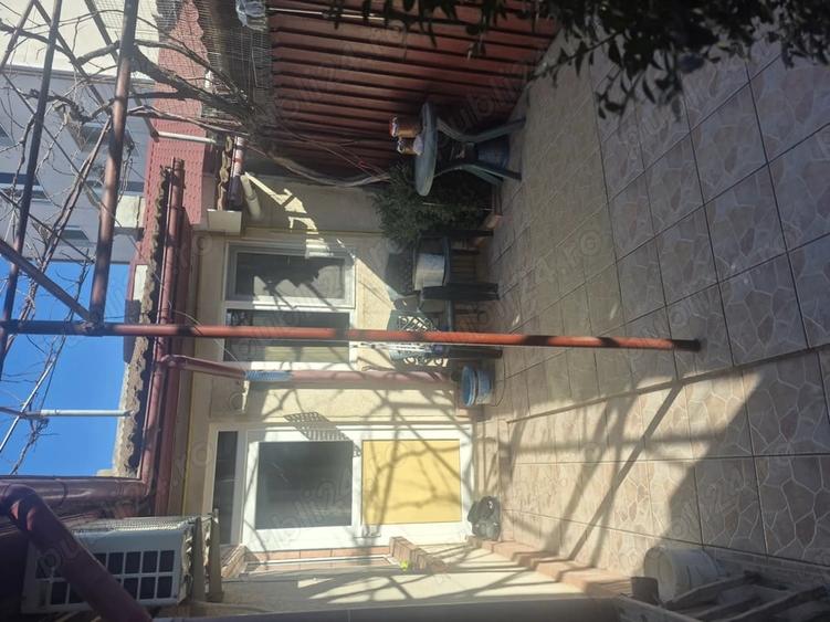 Casă cu Teren 164 Mp în Delfinariu