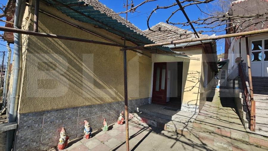 Casă individuală cu 5 camere cu Canalizare în Blaj