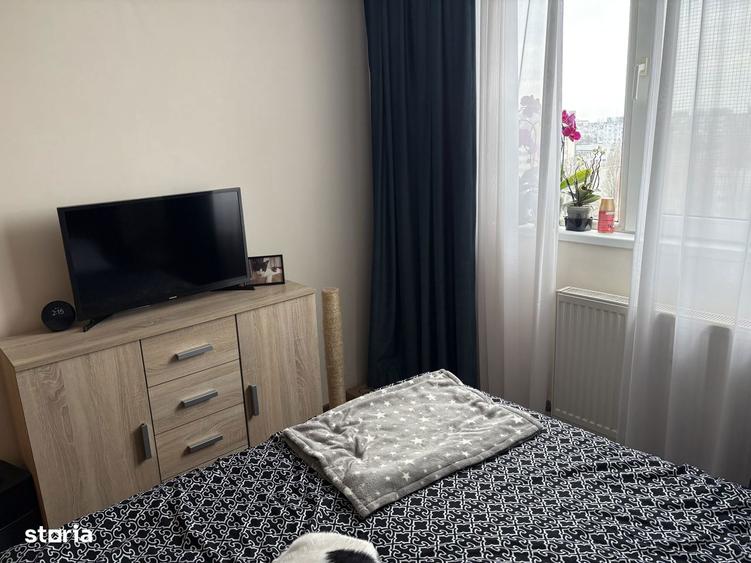Apartament cu 4 camere semidecomandat în Drumul Taberei