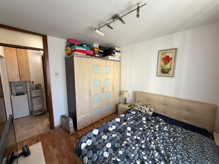 Apartament cu 2 camere decomandat, mobilat în Mihai Bravu