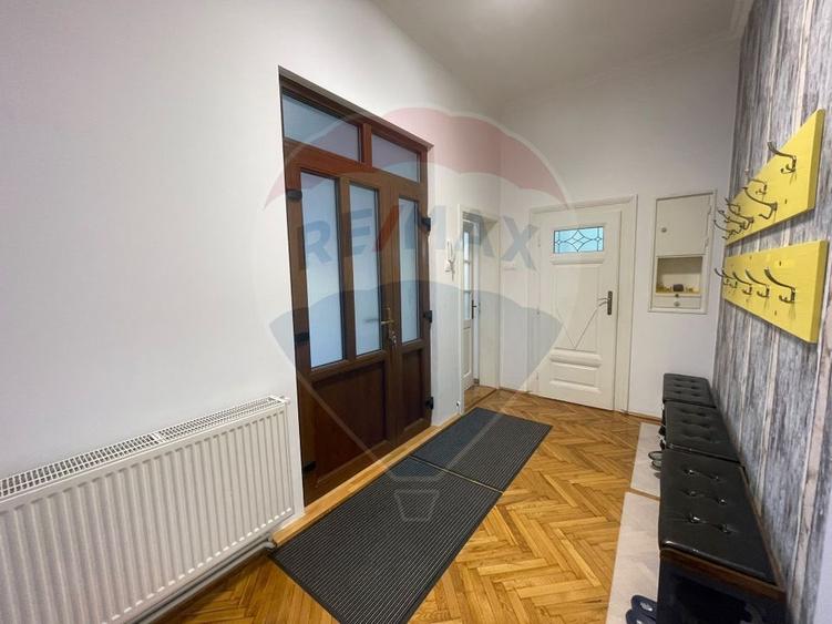 Apartament la casa de inchiriat - 1