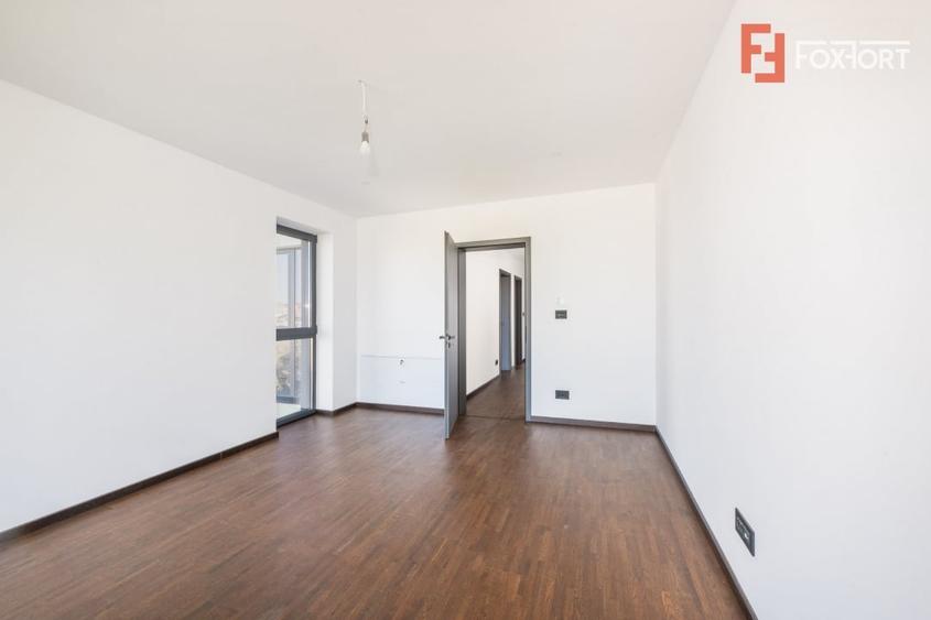Duplex cu 4 camere cu Canalizare în Dumbrăvița