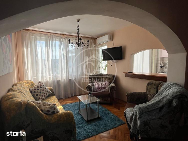 Apartament cu 3 camere decomandat în Rogerius