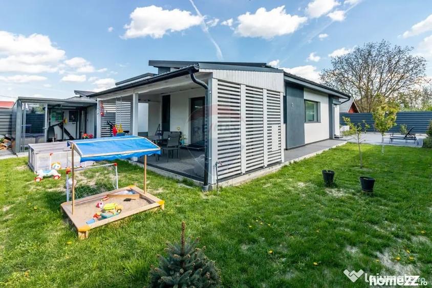 Casă cu 4 camere cu Teren 609 Mp în Dimieni