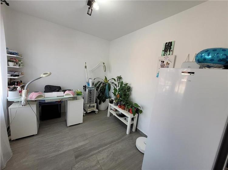 Duplex cu 5 camere cu Canalizare în Corunca