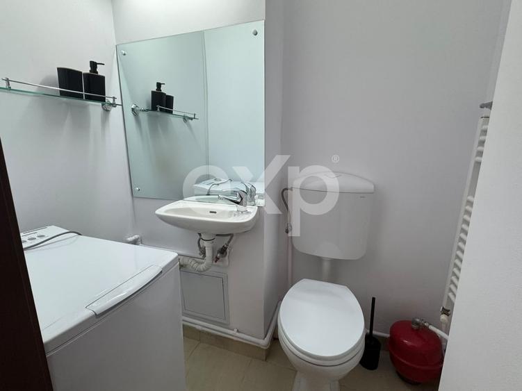 Apartament cu 3 camere decomandat în Mărăști