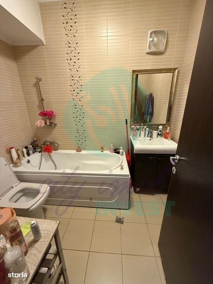 Apartament cu 2 camere în Mihai Bravu