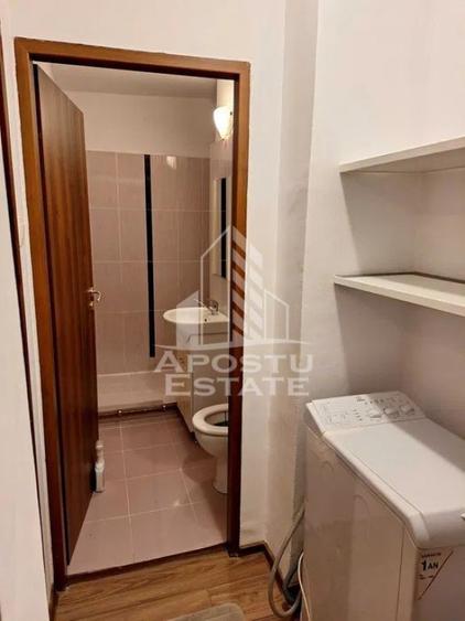 Apartament cu 2 camere decomandat în Torontalului