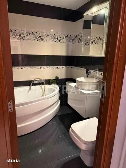 Piata Sudului Aparatorii Patriei Metrou Parcare - 1