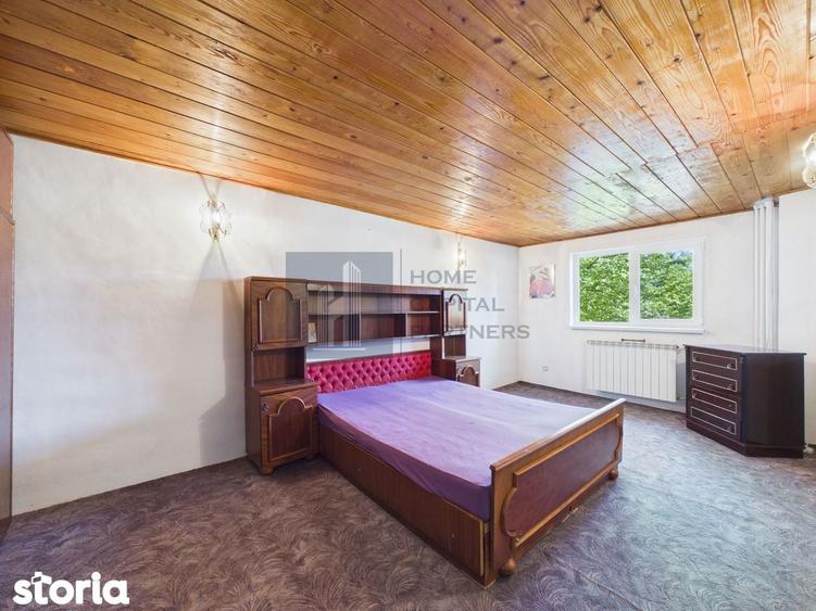Casă cu 6 camere cu Teren 1690 Mp în Gruiu