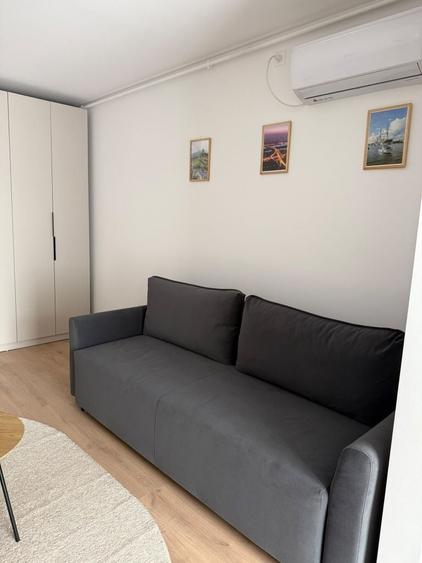 Apartament cu 2 camere semidecomandat în Est