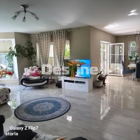 Casă cu 4 camere cu Teren 570 Mp în Central