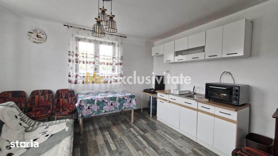 Casă cu 2 camere cu Teren 1746 Mp în Rătești