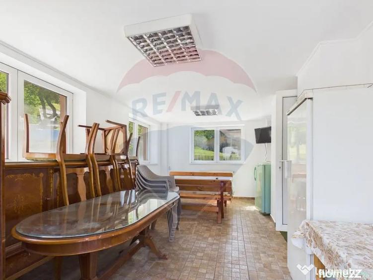 Casă cu 5 camere cu Teren 500 Mp în Moieciu