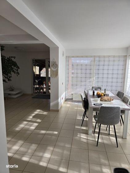 Casă cu 4 camere cu Teren 220 Mp în Blejoi