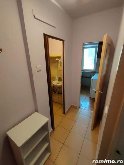 Garsonieră decomandată, mobilată în Complex Studențesc