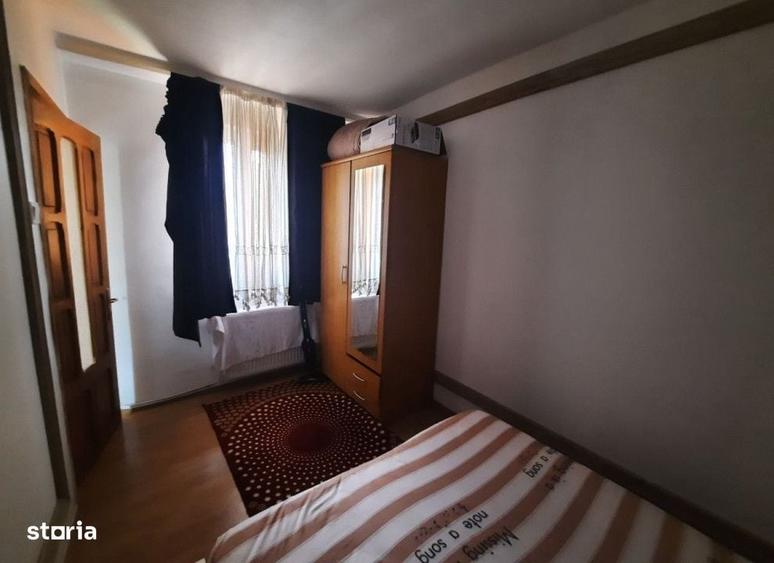 Apartament cu 4 camere în Dărmănești