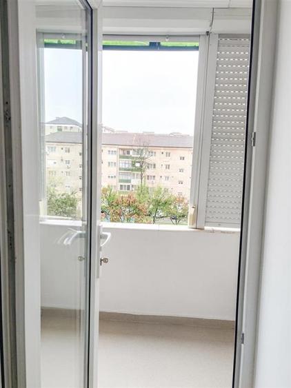 RECO Apartament cu 3 camere decomandat in cartierul Rogerius - 9