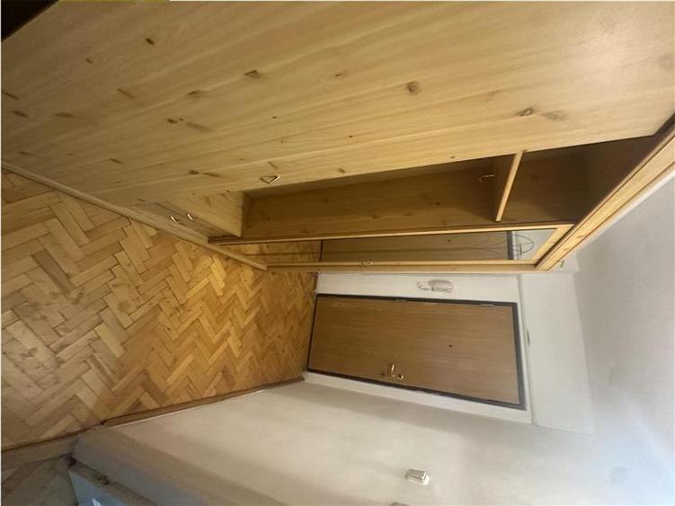 Apartament cu 2 camere decomandat, mobilat în Bucovina