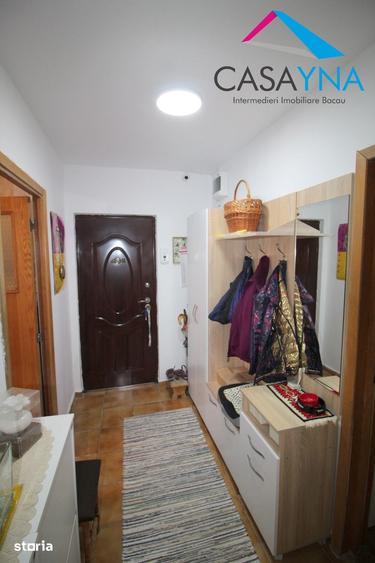 Apartament cu 4 camere decomandat în Ștefan cel Mare