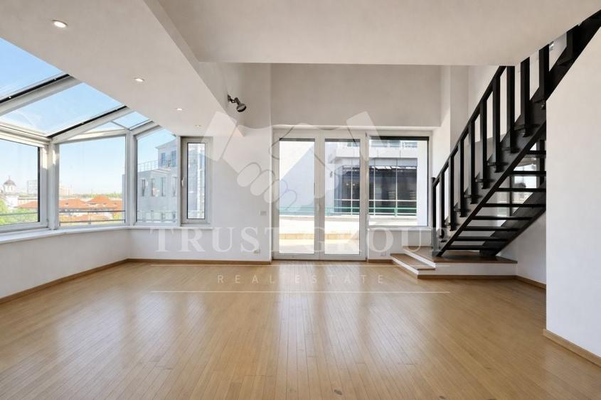 Apartament cu 3 camere în Clucerului