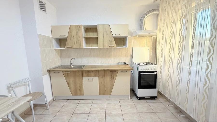 Apartament cu 2 camere semidecomandat în Apărătorii Patriei