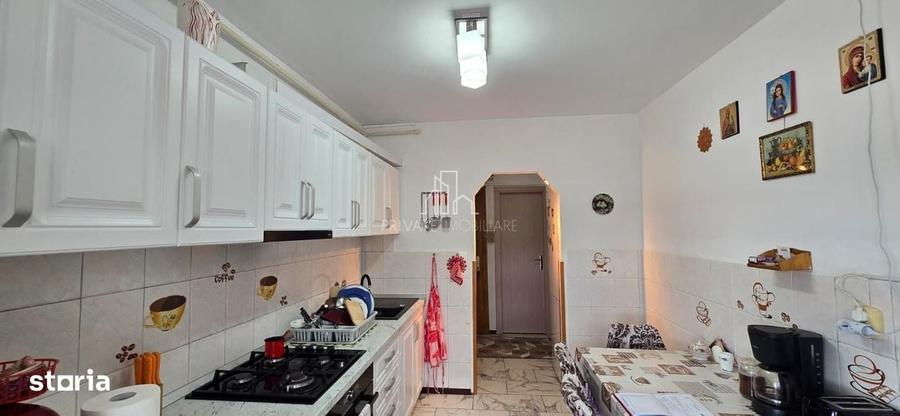 Se vinde apartament cu 2 camere, zona Mihai Viteazu - 7