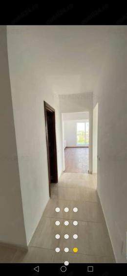 Apartament cu 2 camere decomandat în Titan