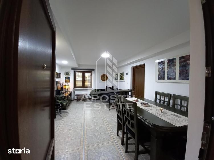 Apartament cu 3 camere în Central