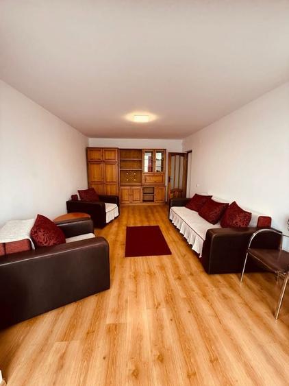 3 Camere 95 MP 7noi - 2