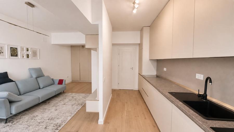 Apartament cu 2 camere, mobilat în Pipera