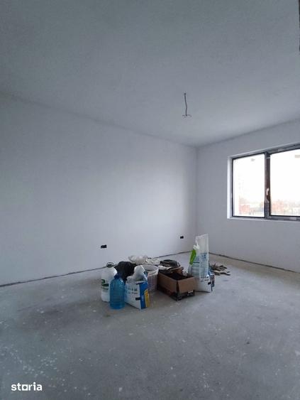 Casă cu 4 camere cu Teren 460 Mp în Tărtășești