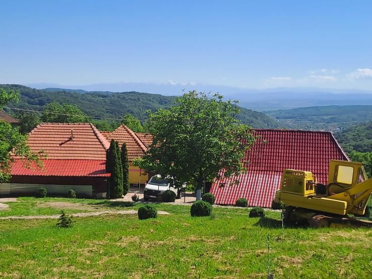 Casă cu 4 camere în Hondol