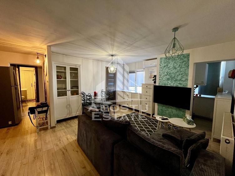 Apartament cu 3 camere decomandat, mobilat în Bucovina
