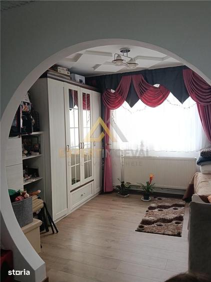Apartament superb Aleea Neptun bl 4 - 13