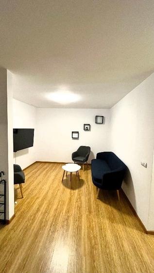 Apartament cu 4 camere decomandat, mobilat în 1 Mai