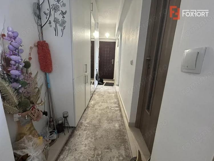Apartament cu 3 camere semidecomandat, mobilat în Șag