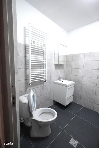 Apartament cu 3 camere decomandat în Bariera Vâlcii