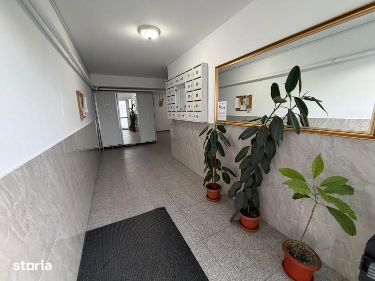 Apartament cu 2 camere decomandat în Galata